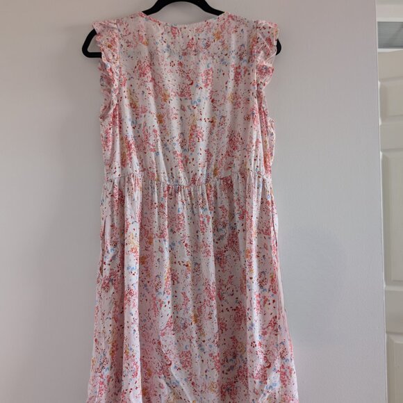 3/$30 Button detail floral summer dress - Picture 6 of 6